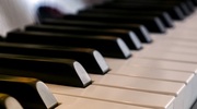 Уроки фортепиано,  вокала,  музыкальной грамоты